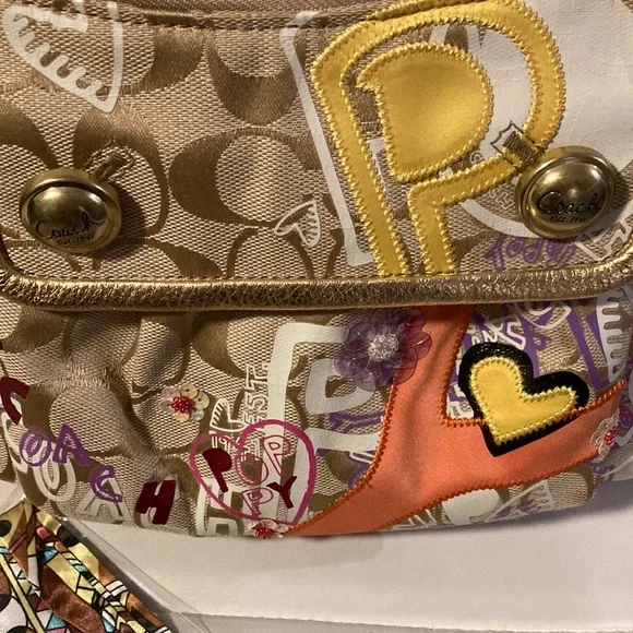 Coach bundle - Picture 4 of 11